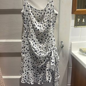 Princess Polly white floral wrap skirt dress size 4
